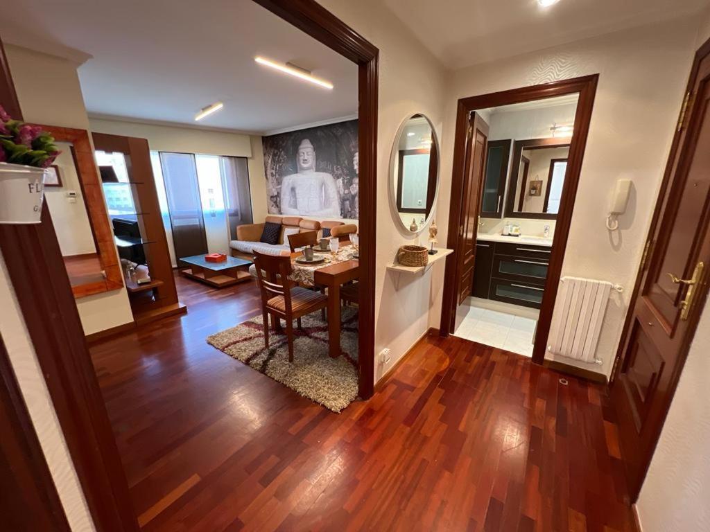 Piso Confort Y Detalles Ourense Lägenhet Exteriör bild